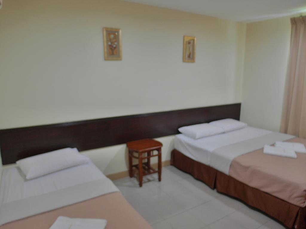 Sunnie Hotel Johor Bahru Quarto foto